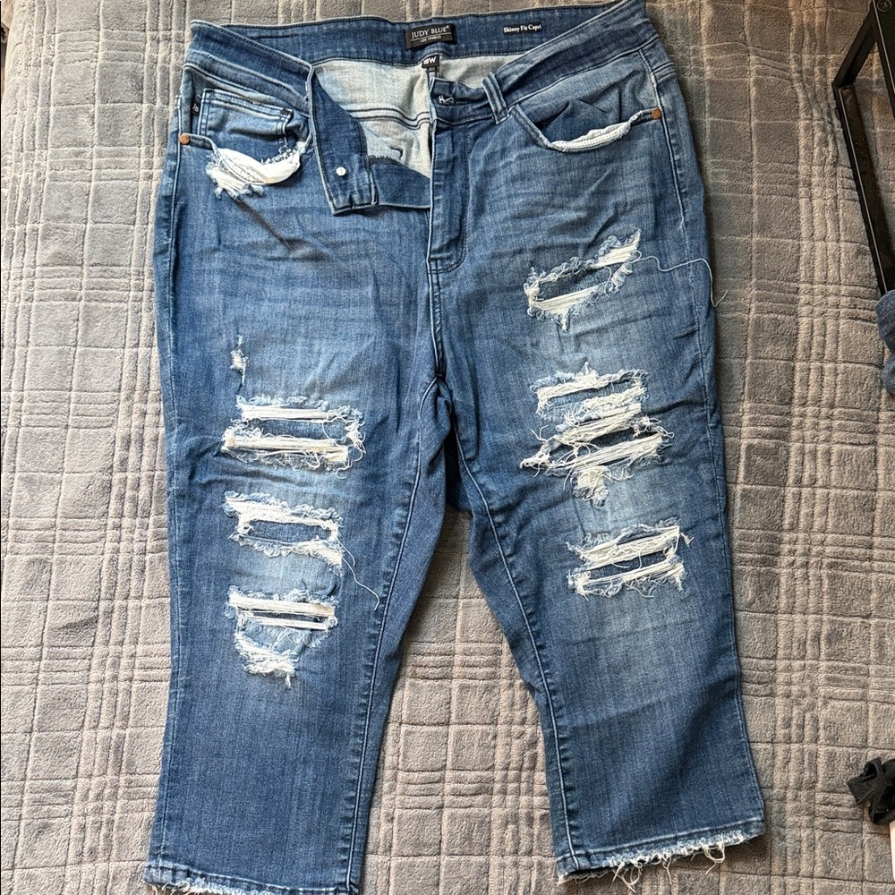 Judy Blue Capris